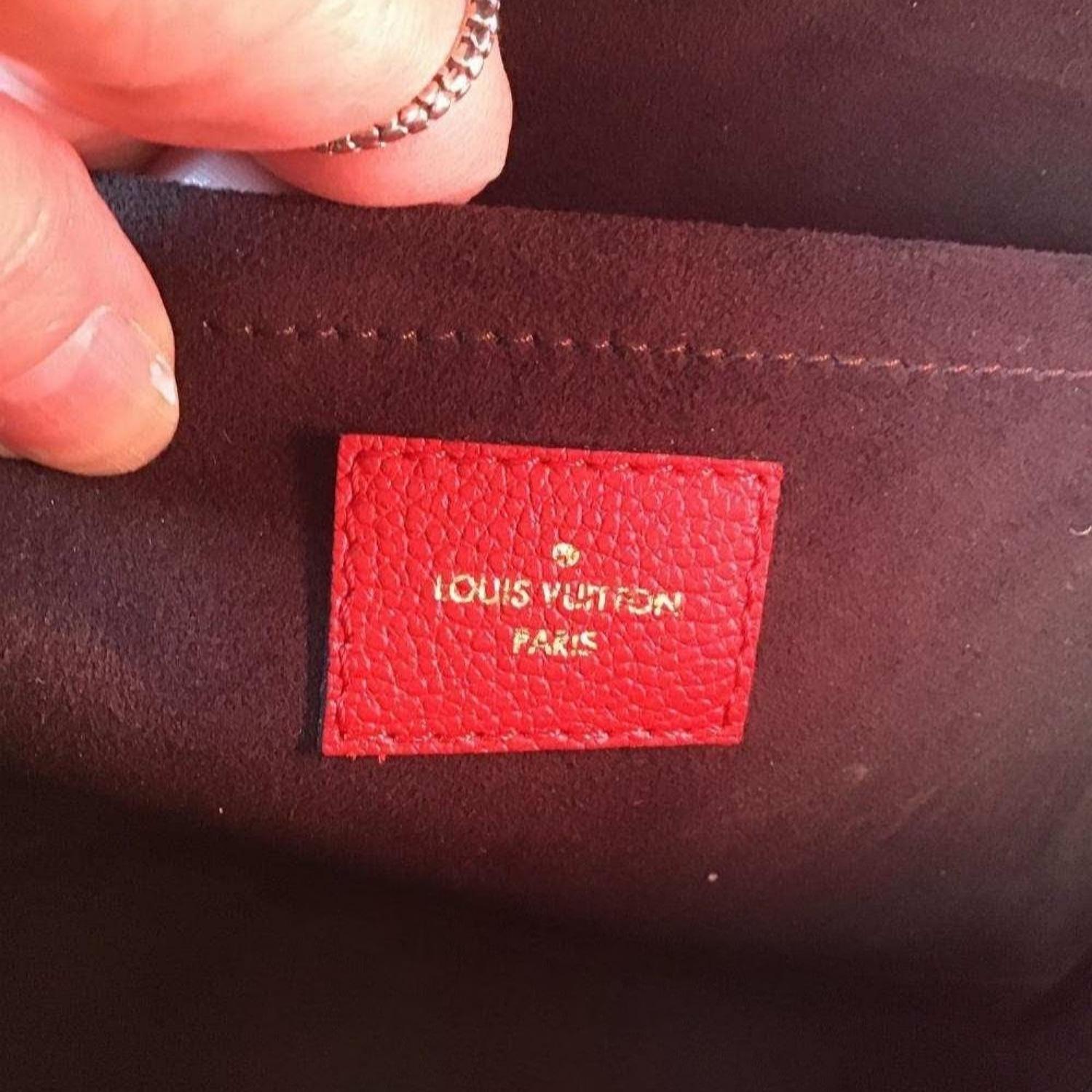 Louis Vuitton Vintage Cherise Empreinte Trocadero Top Handle Bag en vente 5