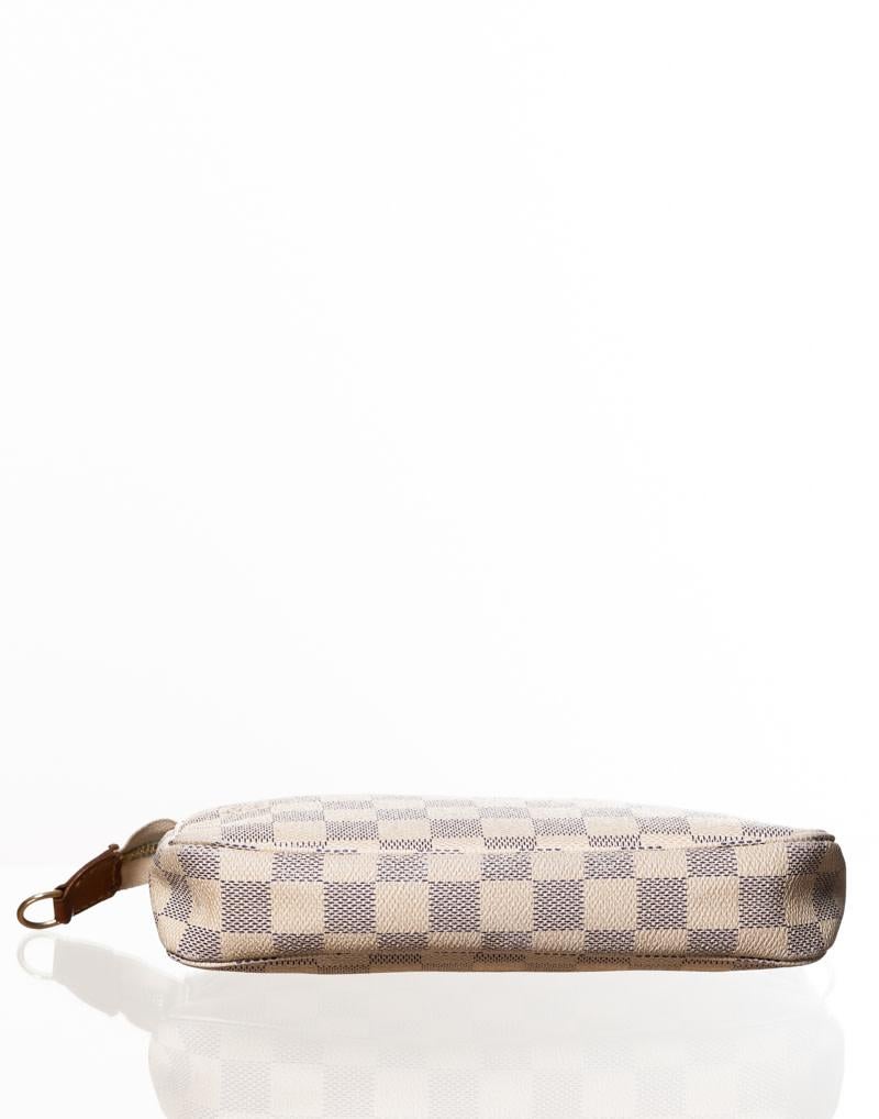 Louis Vuitton Vintage Damier Azur Pochette Accessoires In Good Condition In Montreal, Quebec