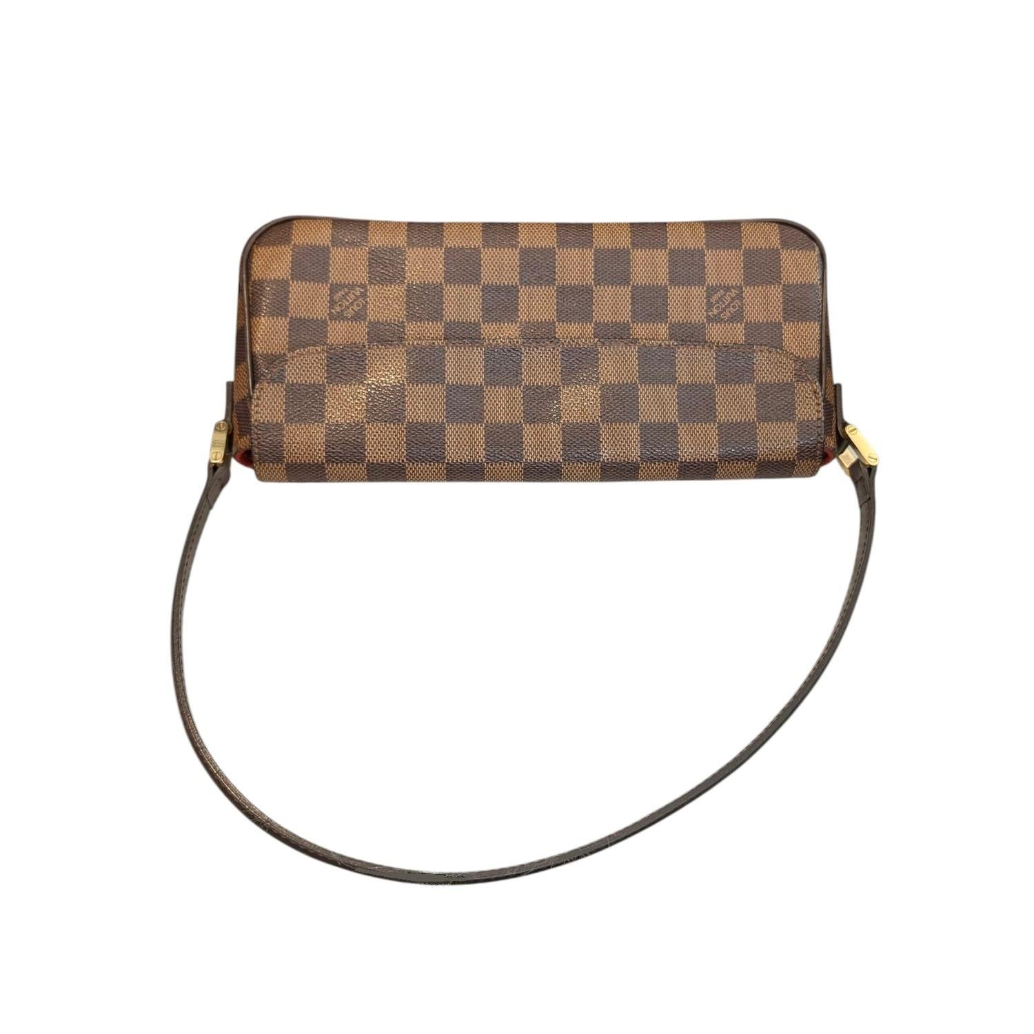 Louis Vuitton Vintage Damier Ebene Recoleta Shoulder Bag en vente 1