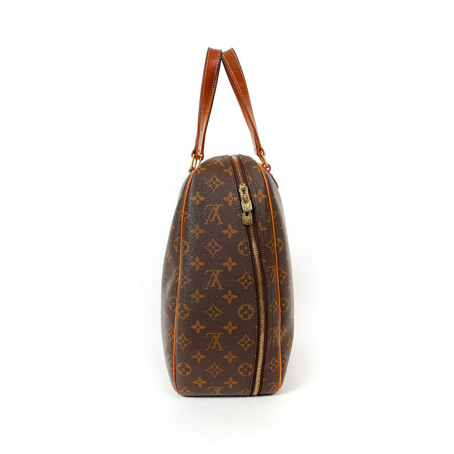 Women's LOUIS VUITTON Vintage 'Excursion' Bag in Brown Monogram Canvas and Leather