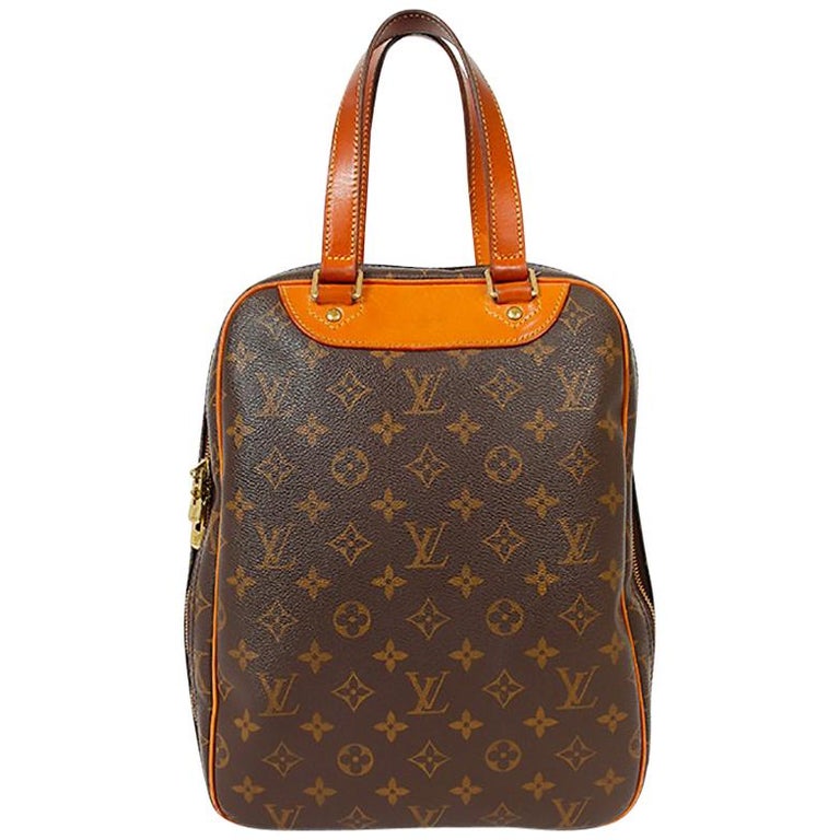 LOUIS VUITTON Vintage &#39;Excursion&#39; Bag in Brown Monogram Canvas and Leather For Sale at 1stdibs
