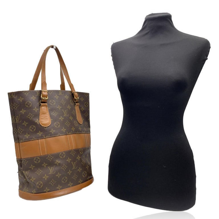 Sold at Auction: Louis Vuitton Bucket Bag Paris France