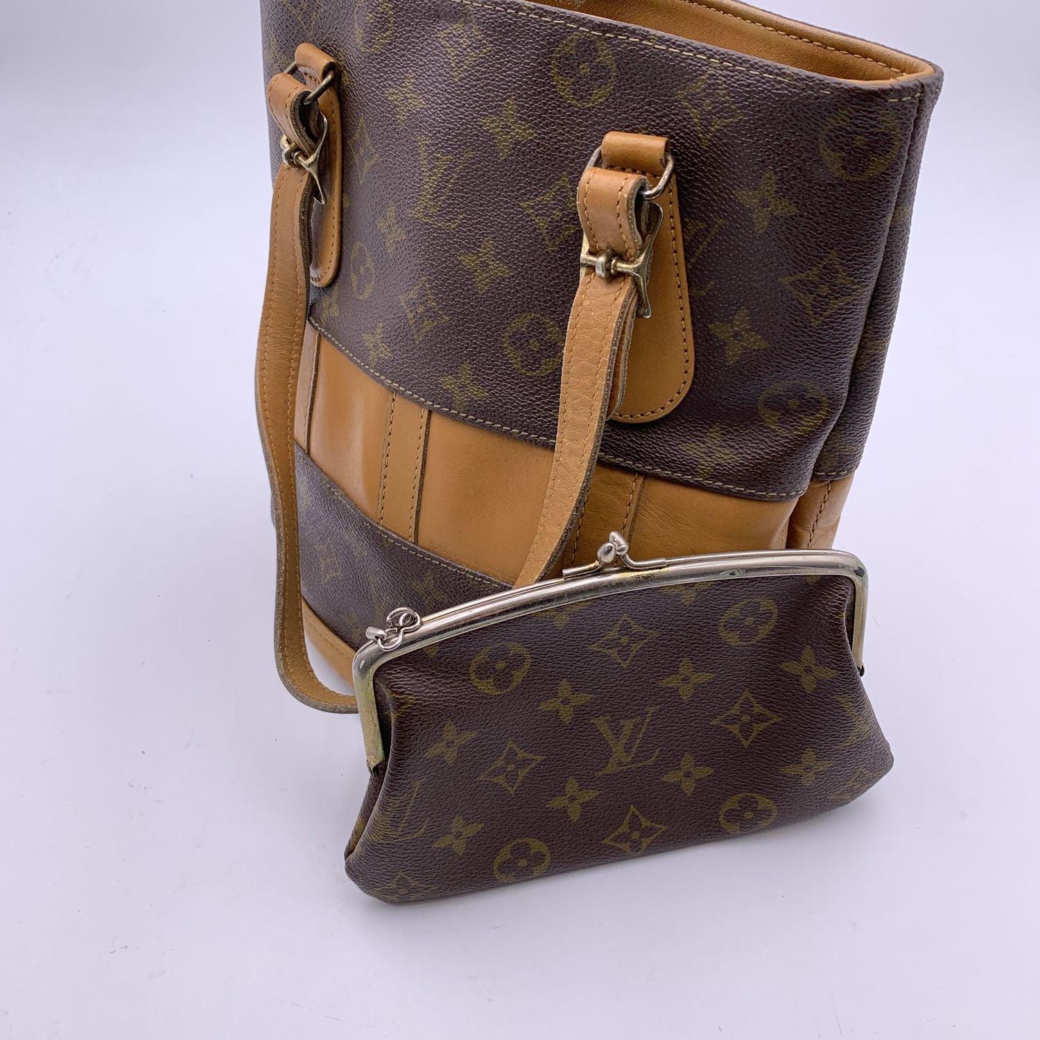 Women's Louis Vuitton Vintage French Co. Made in USA Monogram Small Bucket Bag