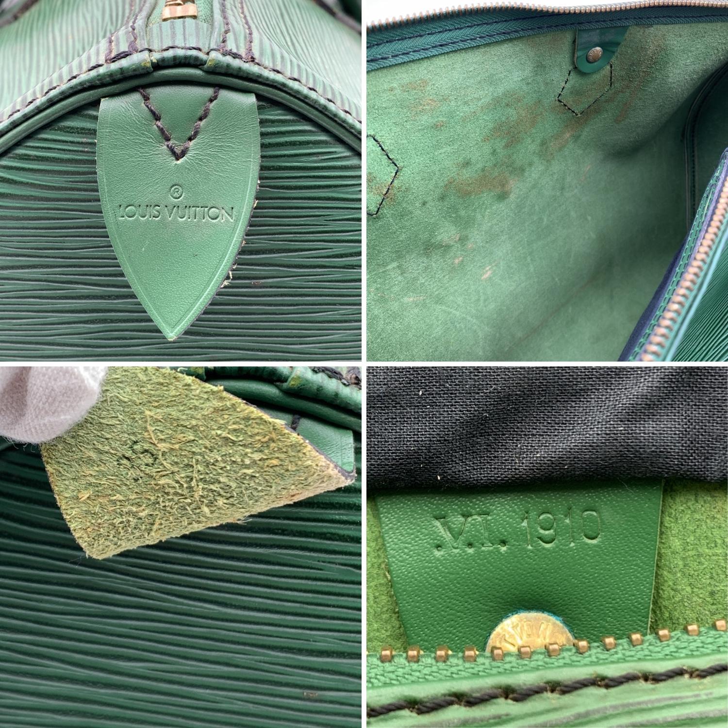 Women's Louis Vuitton Vintage Green Epi Leather Speedy 35 Boston Bag Handbag