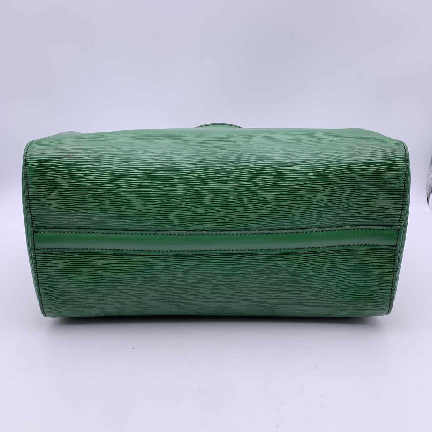 Louis Vuitton Vintage Green Epi Leather Speedy 35 Boston Bag Handbag 2