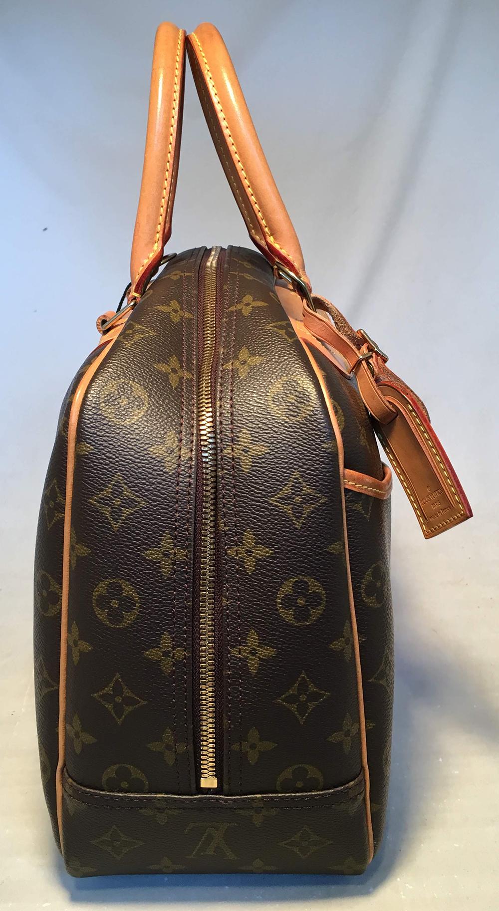 Louis Vuitton Vintage Customized Hand Painted Poppy Flower Monogram Deauville Handbag Tote in excellent condition. Signature monogram canvas exterior trimmed with bronze hardware and tan leather trim. Customized, hand painted orange and red poppy