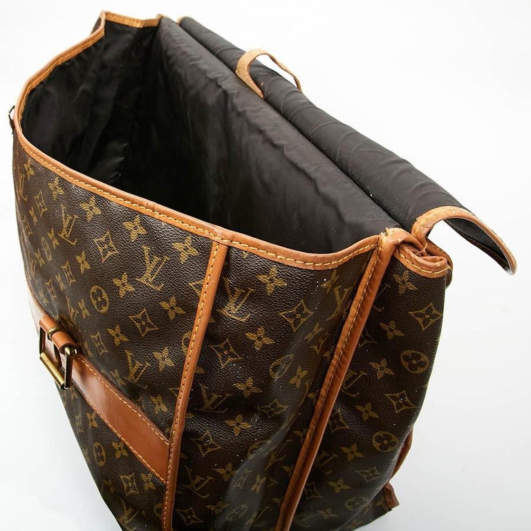 LOUIS VUITTON Vintage Hunting Travel Bag in Brown Toile and Leather For Sale 11