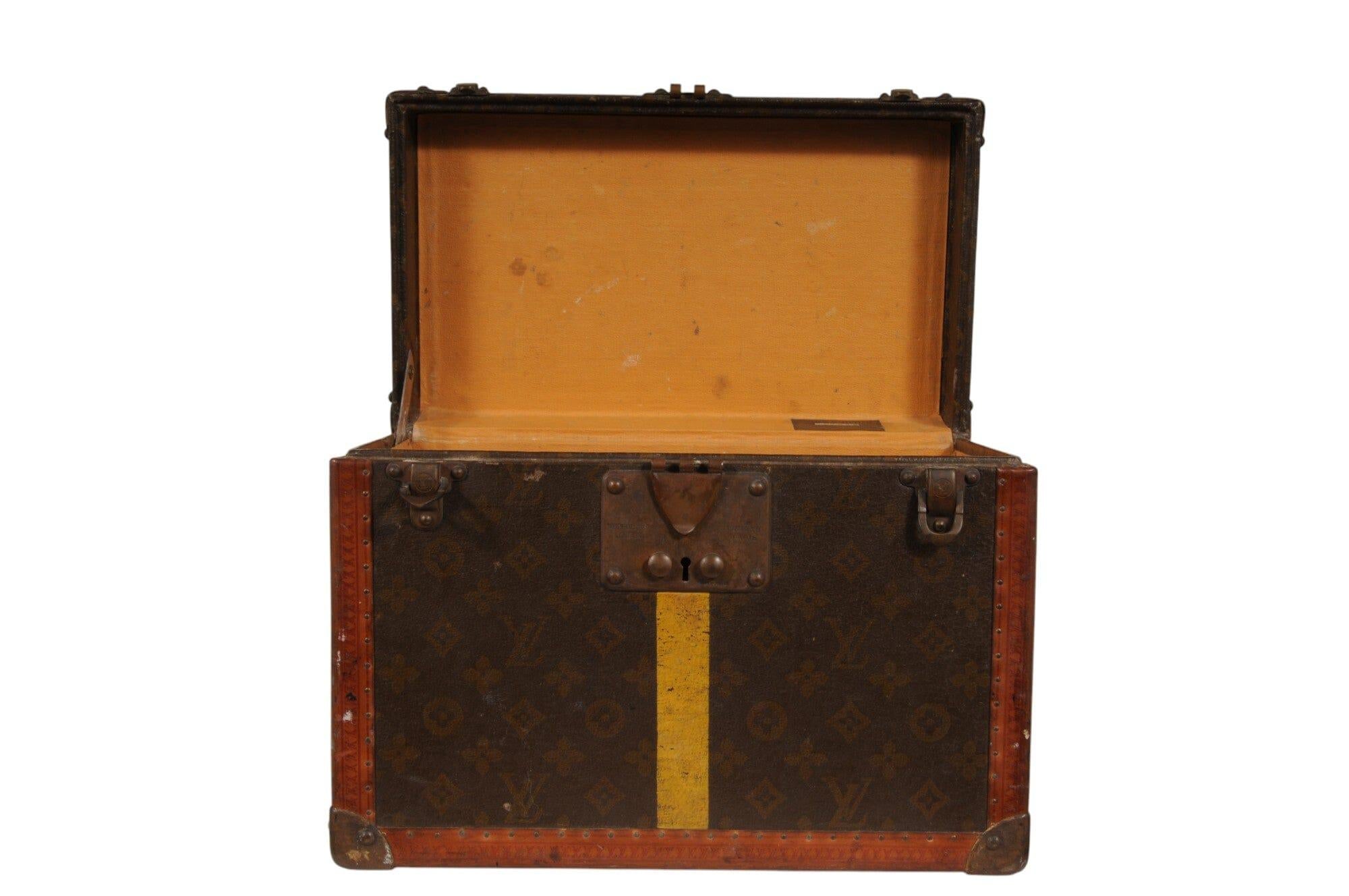 Louis Vuitton Vintage Lv Logo Monogram Boite Trunk Vanity Train Case Hard Sided im Angebot 11