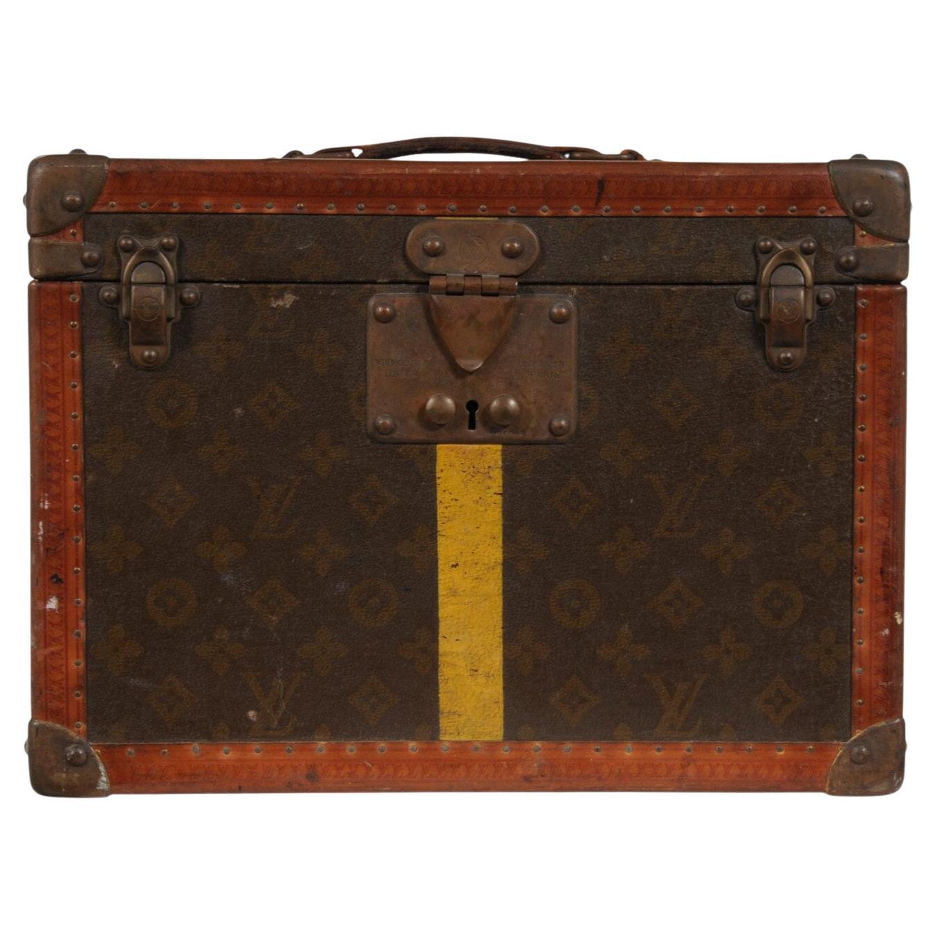 Louis Vuitton Vintage Lv Logo Monogram Boite Trunk Vanity Train Case Hard Sided