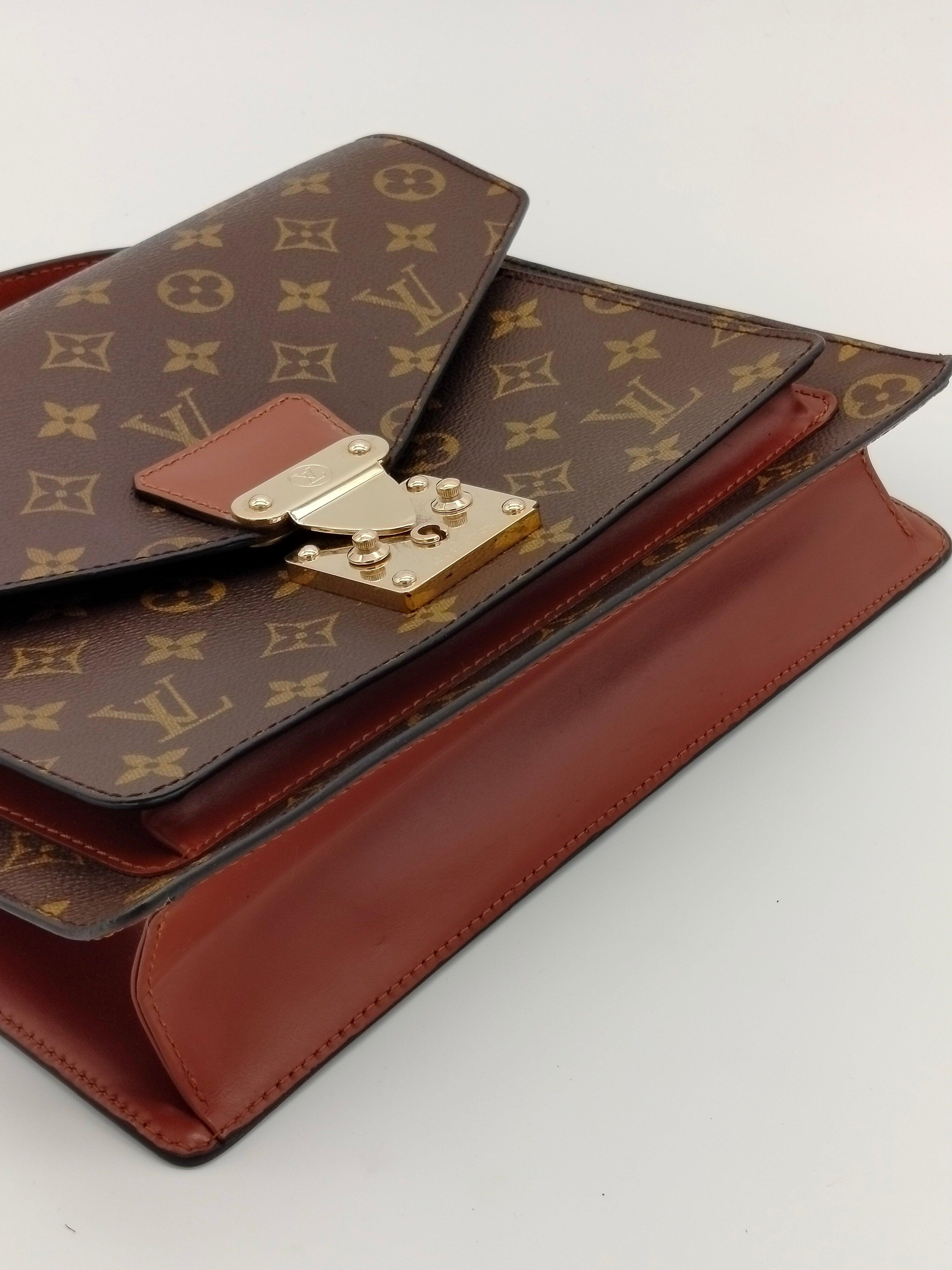 Louis Vuitton Vintage Monceau Handbag - '90s For Sale 2