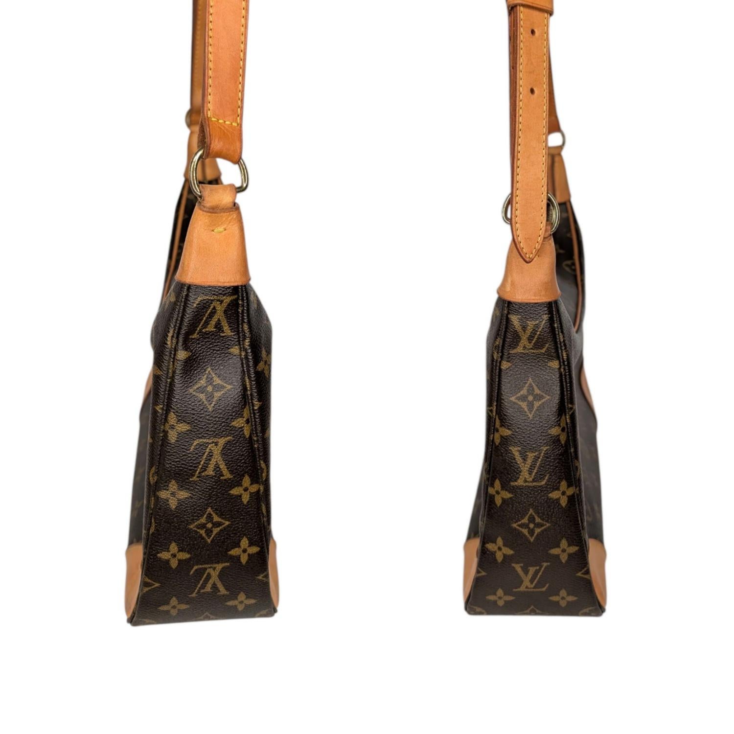 Bolso de hombro Louis Vuitton Vintage Monograma Boulogne en Bueno estado para la venta en Scottsdale, AZ