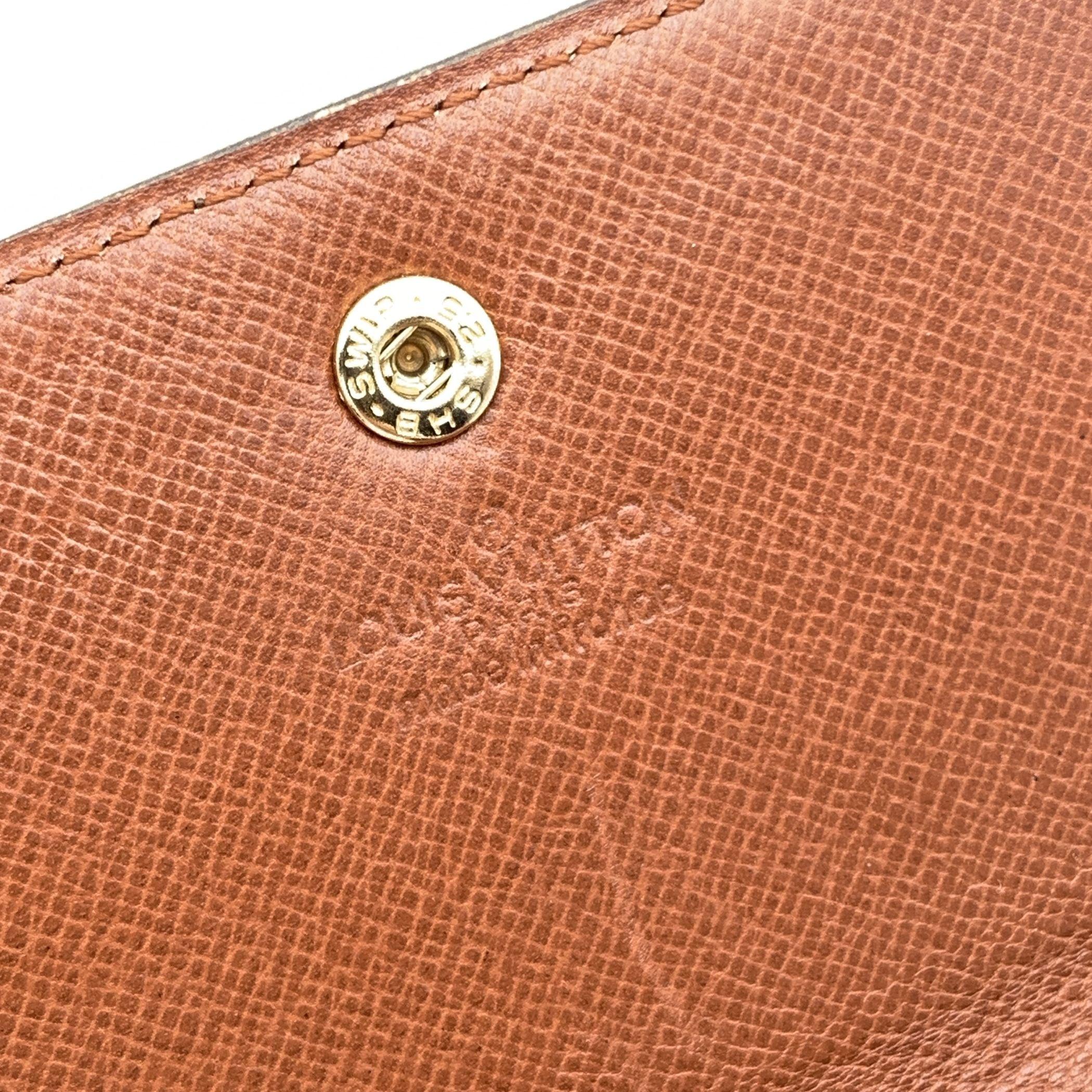 Louis Vuitton Vintage Monogram Brown Canvas Card Holder Wallet In Good Condition In Rome, Rome