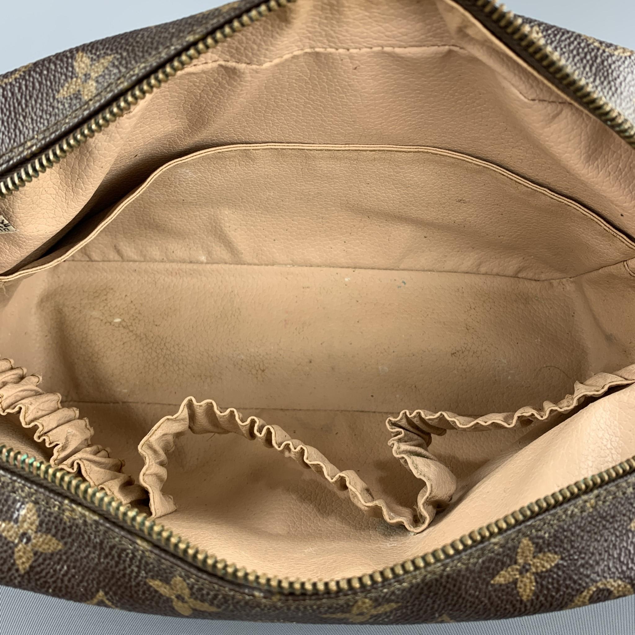 LOUIS VUITTON Vintage Monogram Brown Monogram Toiletry Bag 1