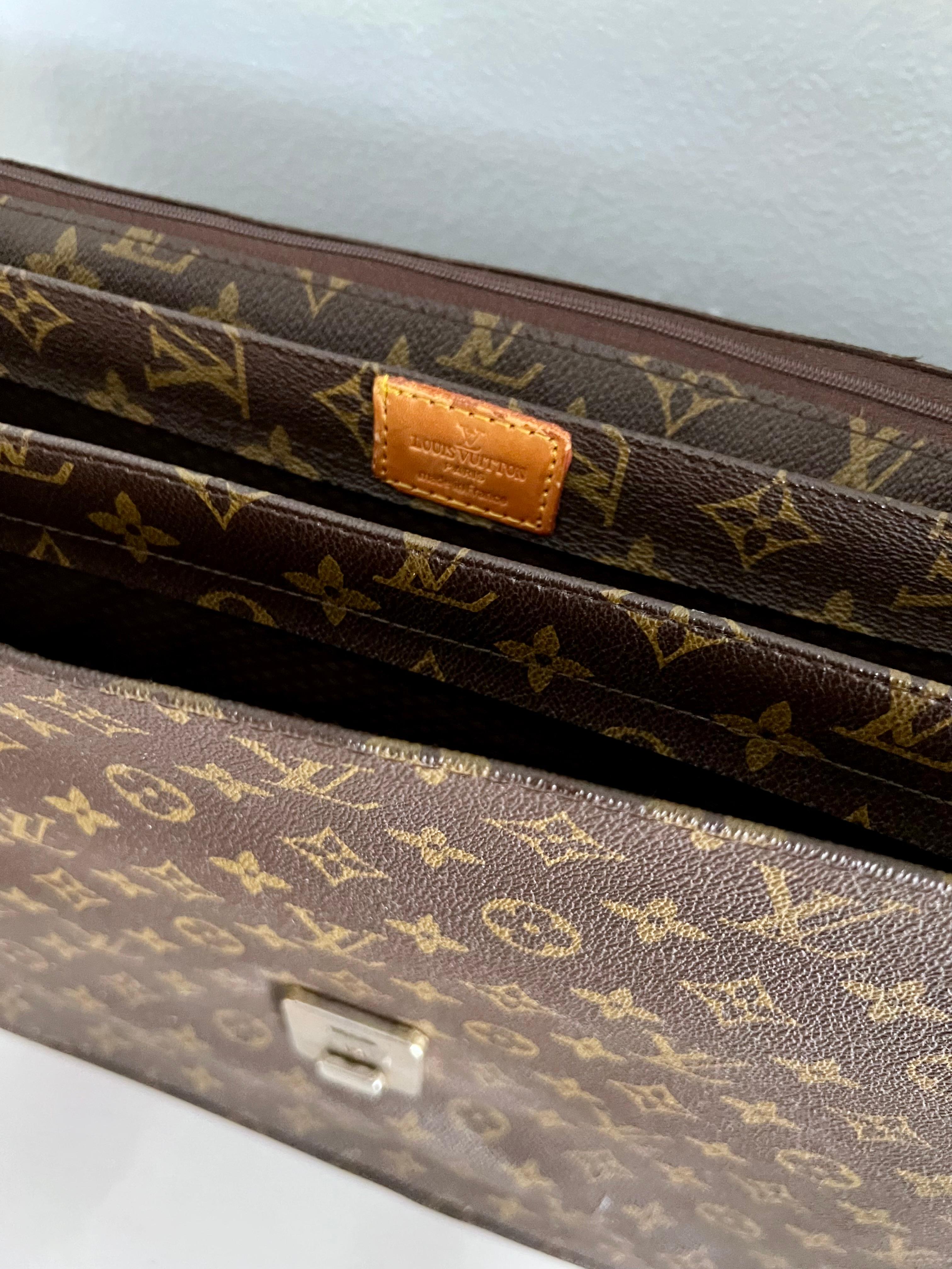 20th Century Louis Vuitton Vintage Monogram Brown Serviette Conseiller Briefcase