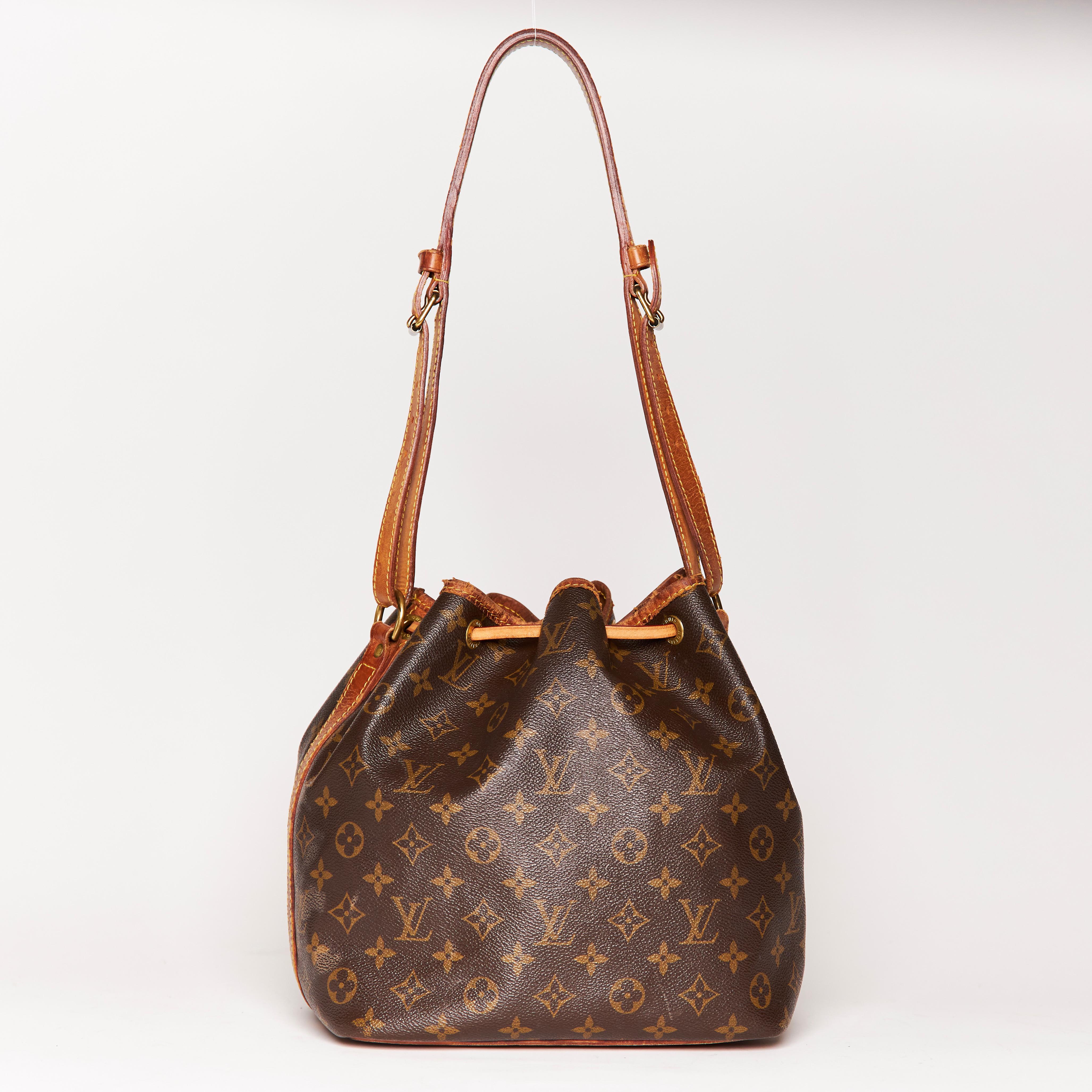 vintage louis vuitton bucket bag