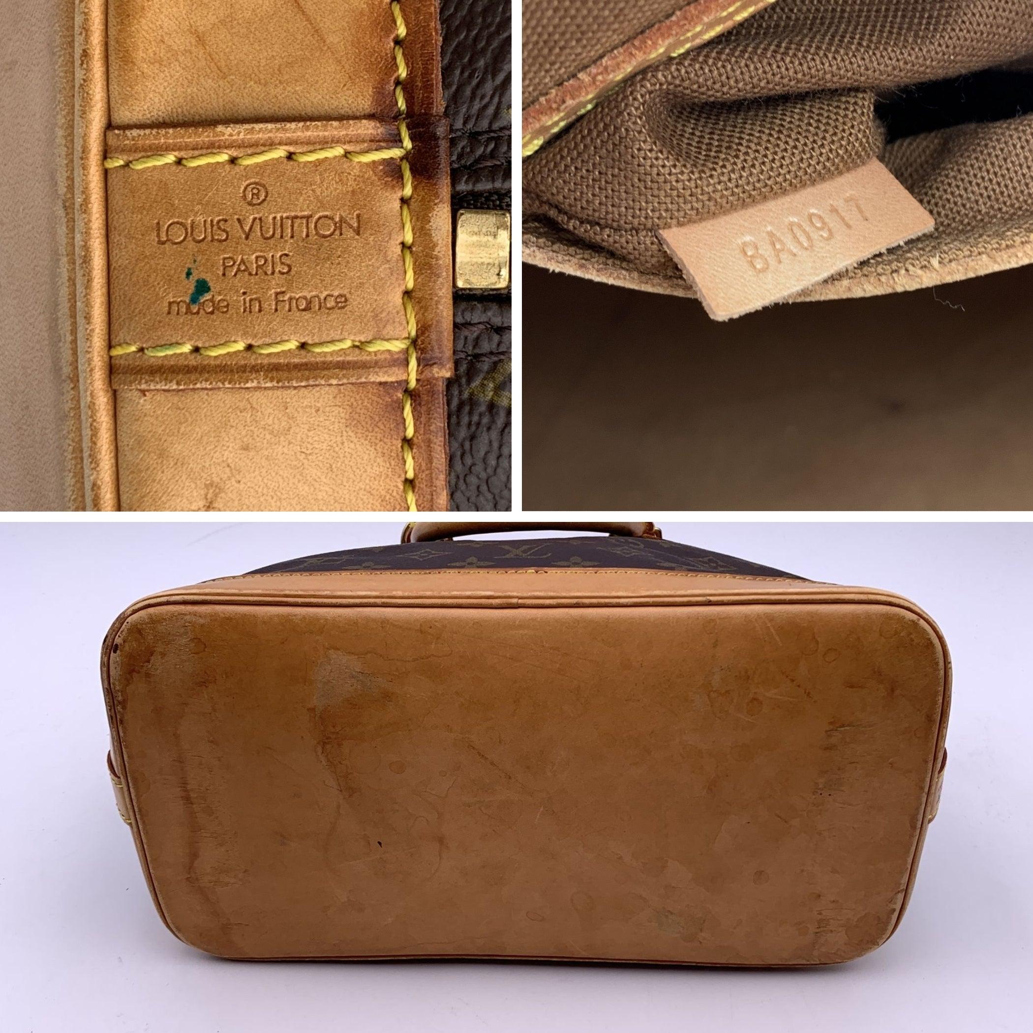 Louis Vuitton Vintage Monogram Canvas Alma PM Bag Satchel M53151 For Sale 2