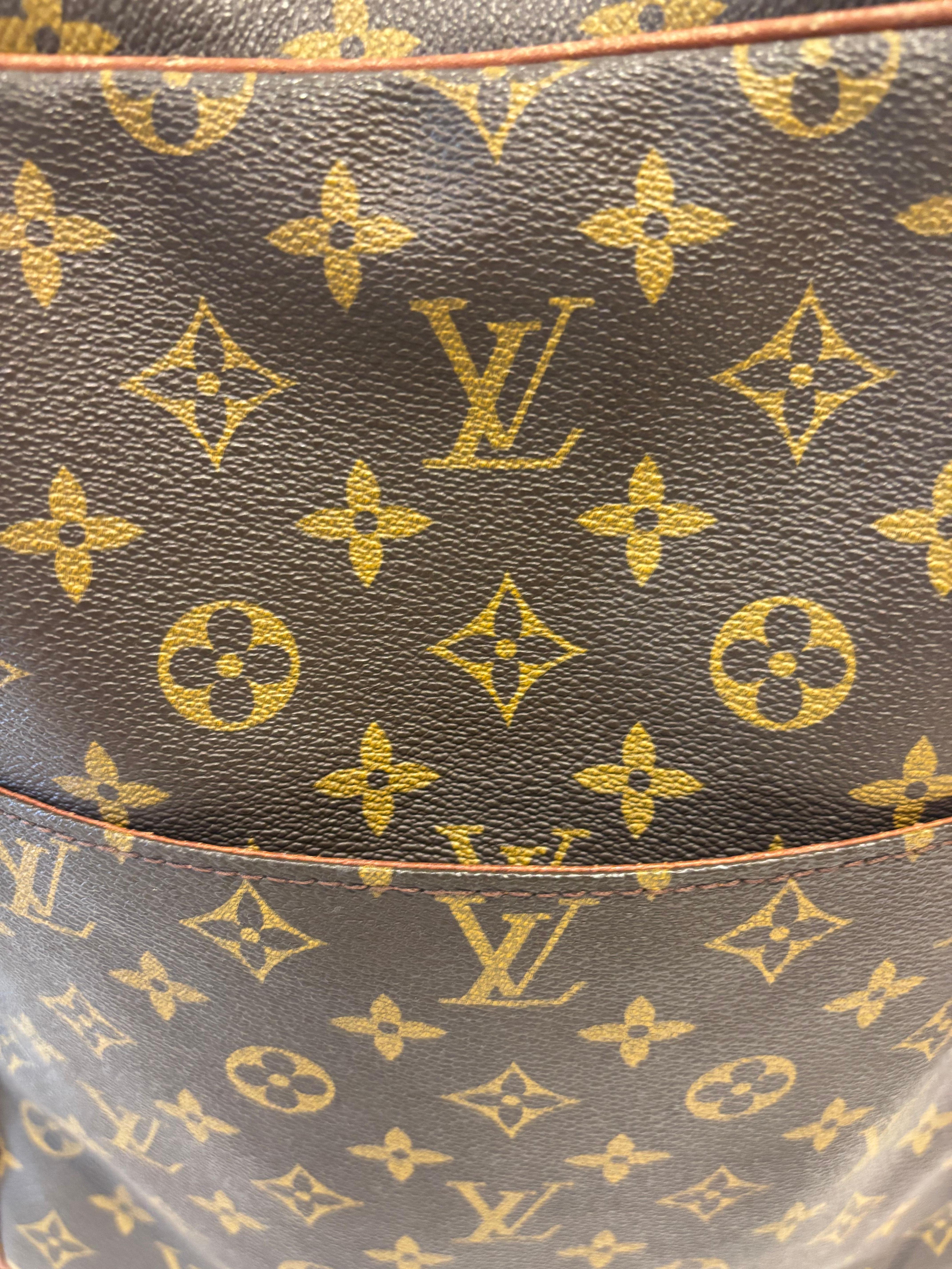 Black Louis Vuitton Vintage Monogram Canvas and Leather Trim MARCEAU GM Messenger Bag For Sale