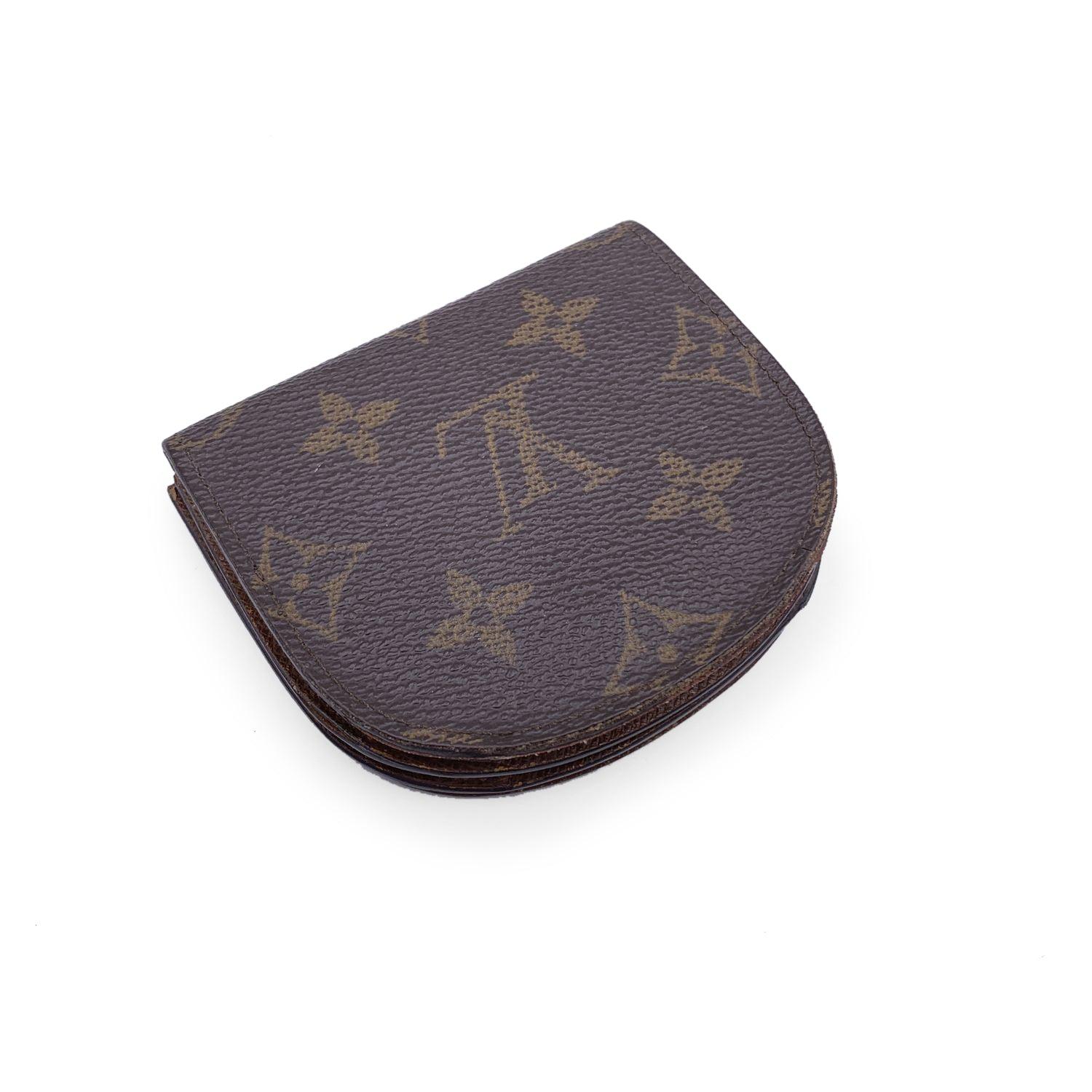 Louis Vuitton Vintage Monogram Canvas Change Coin Purse M61970 In Good Condition For Sale In Rome, Rome
