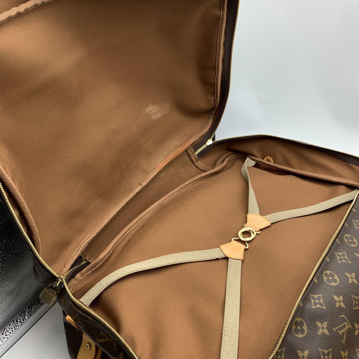 Women's or Men's Louis Vuitton Vintage Monogram Canvas Chasse Garment Bag M41140