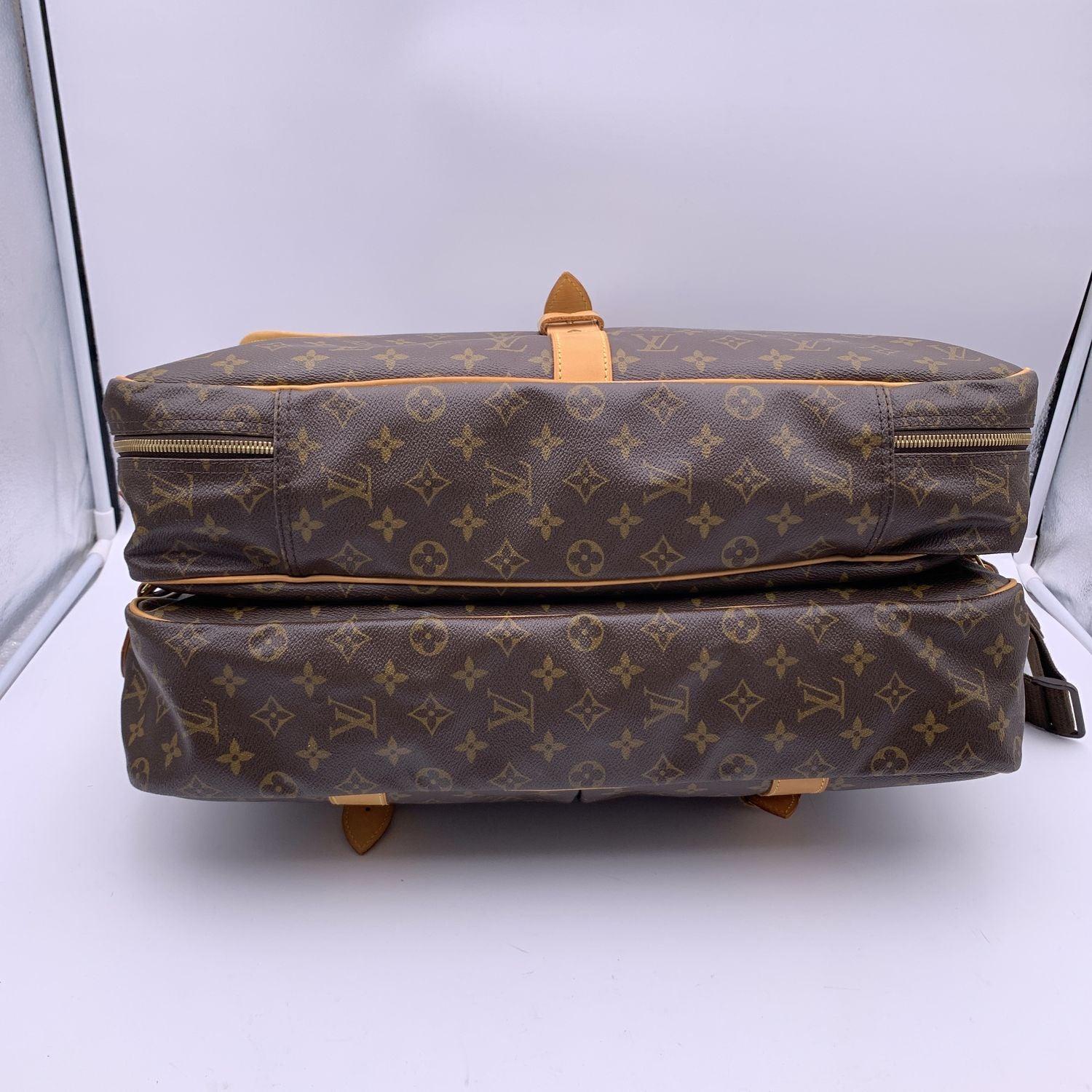 Louis Vuitton Vintage Monogram Canvas Chasse Garment Bag M41140 3