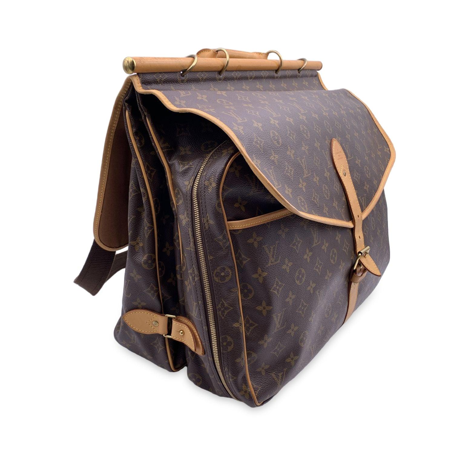 Louis Vuitton Vintage Monogram Canvas Chasse Garment Bag M41140 4