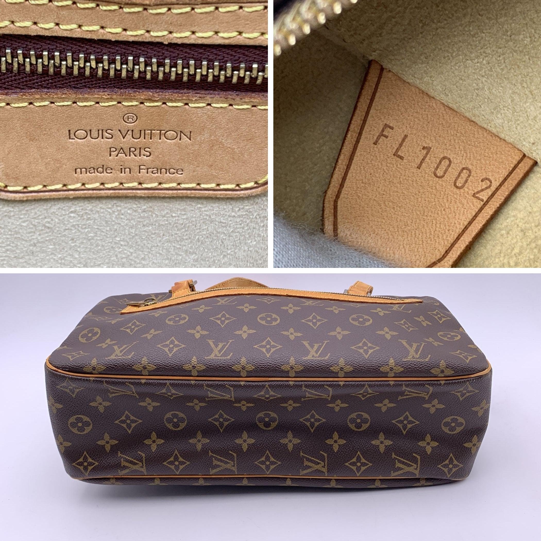 Louis Vuitton Vintage Monogram Canvas Cite GM Shoulder Bag M51181 For Sale 1