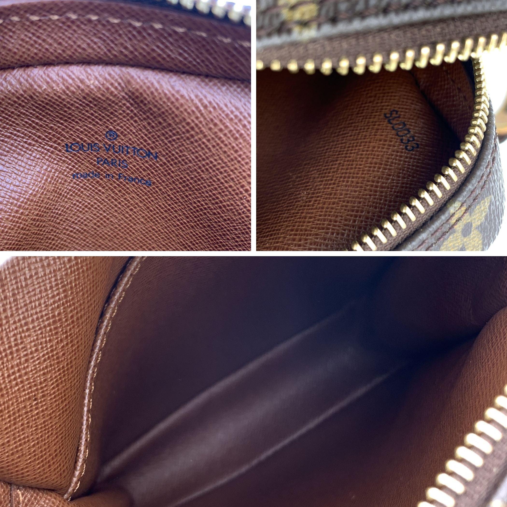 Louis Vuitton Vintage Monogram Canvas Danube Crossbody Messenger Bag For Sale 1