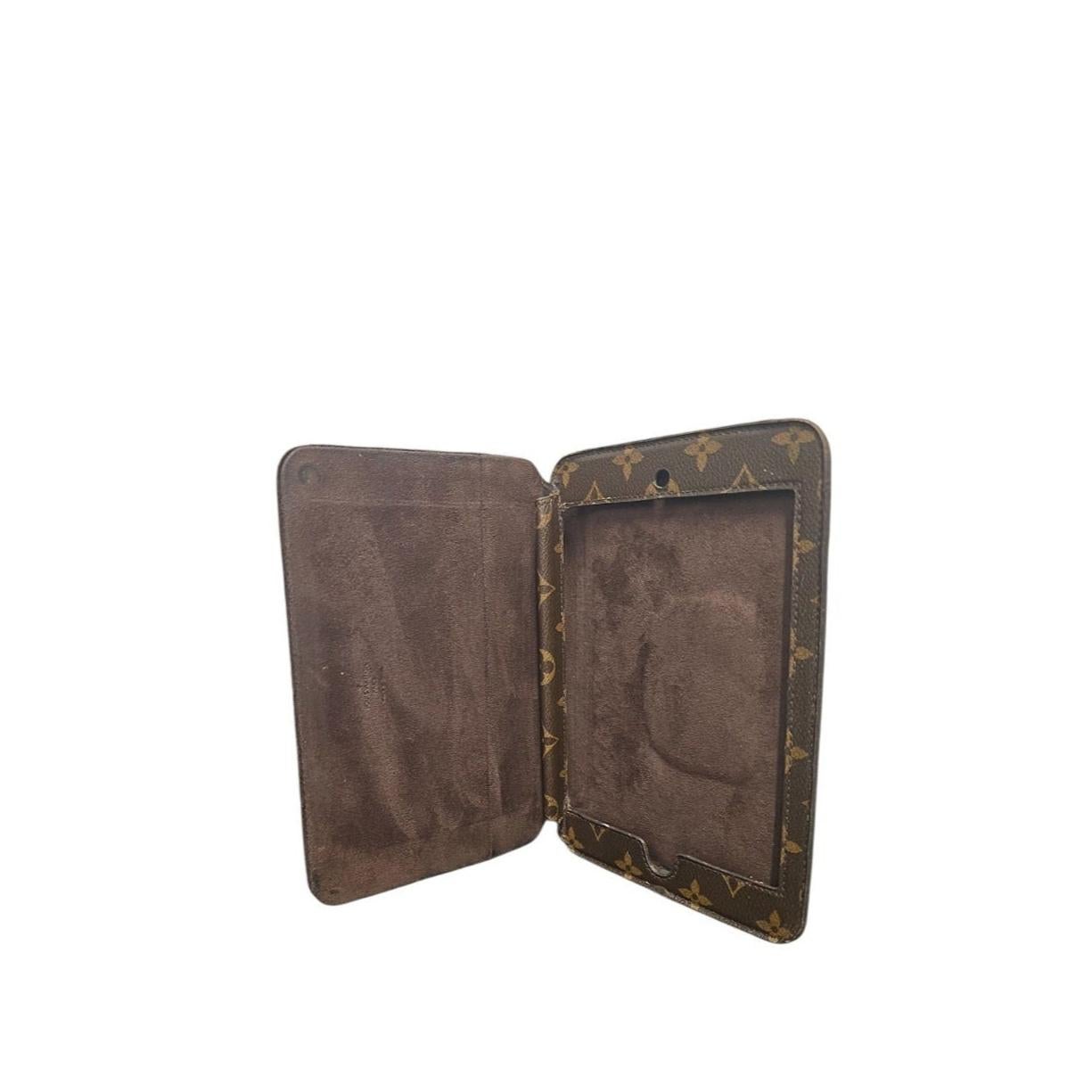 Funda folio de lona con monograma vintage Louis Vuitton para iPad Mini en venta 2