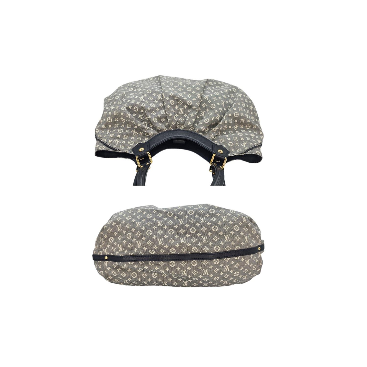 Women's or Men's Louis Vuitton Vintage Monogram Canvas Idylle Fantaisie Hobo Bag For Sale