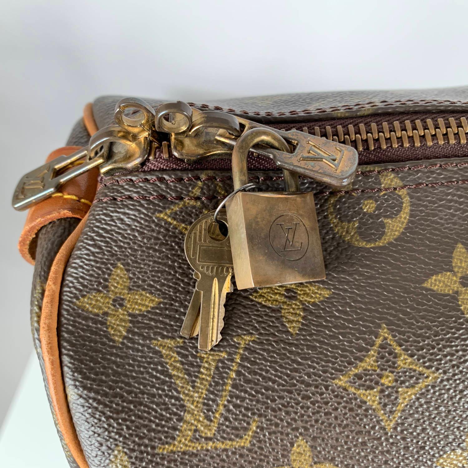 Louis Vuitton Vintage Monogram Canvas Keepall 45 Travel Bag In Good Condition In Rome, Rome