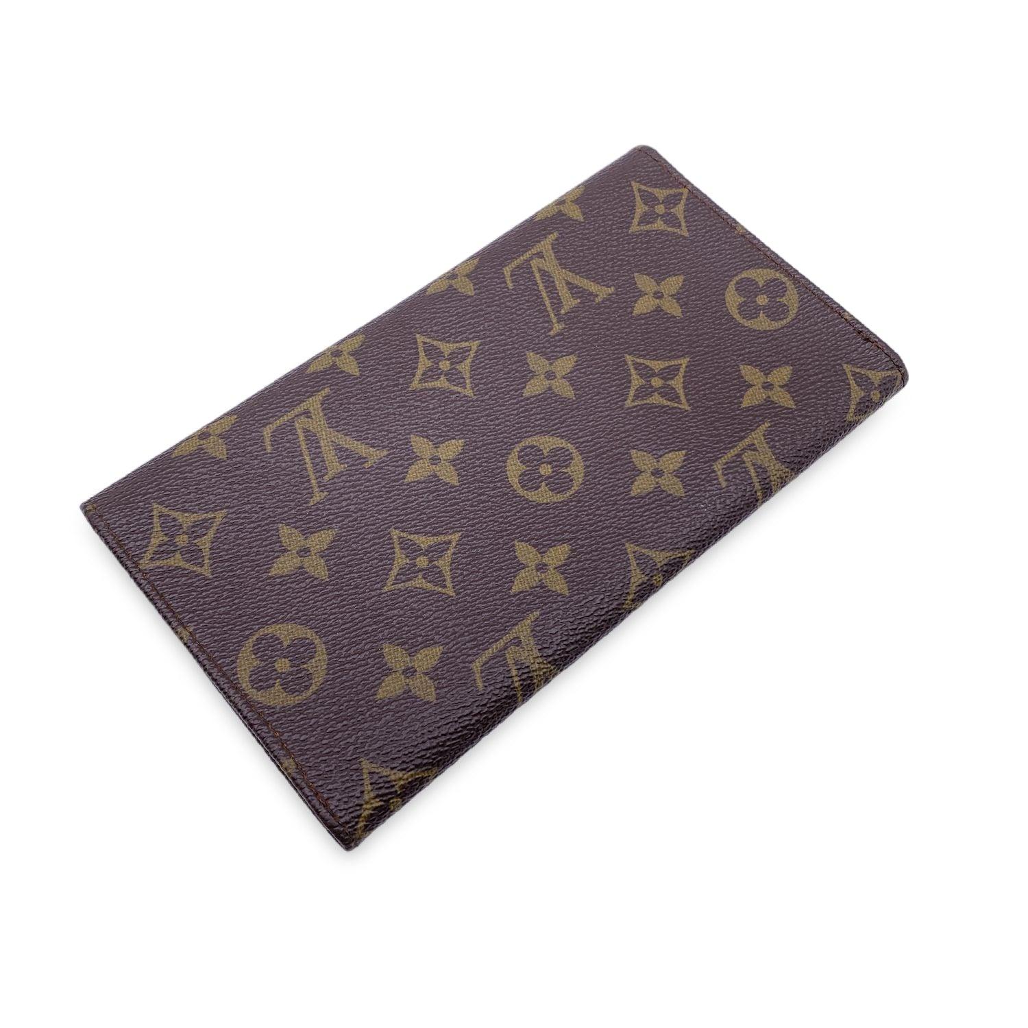 Louis Vuitton Vintage Monogram Canvas Long Bifold Bill Wallet In Good Condition In Rome, Rome