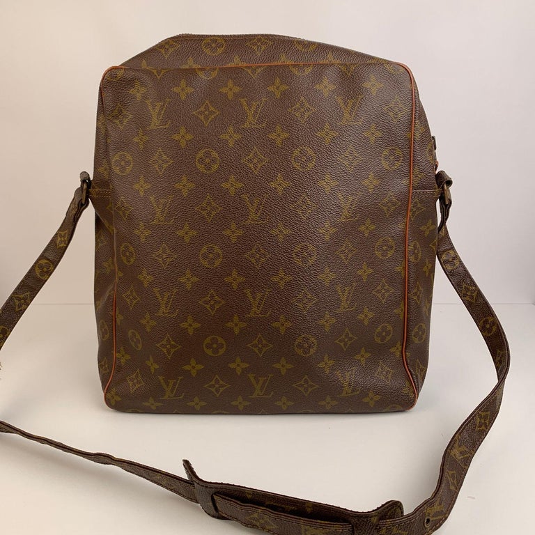 Louis Vuitton Vintage Monogram Canvas Marceau GM Messenger Bag For Sale
