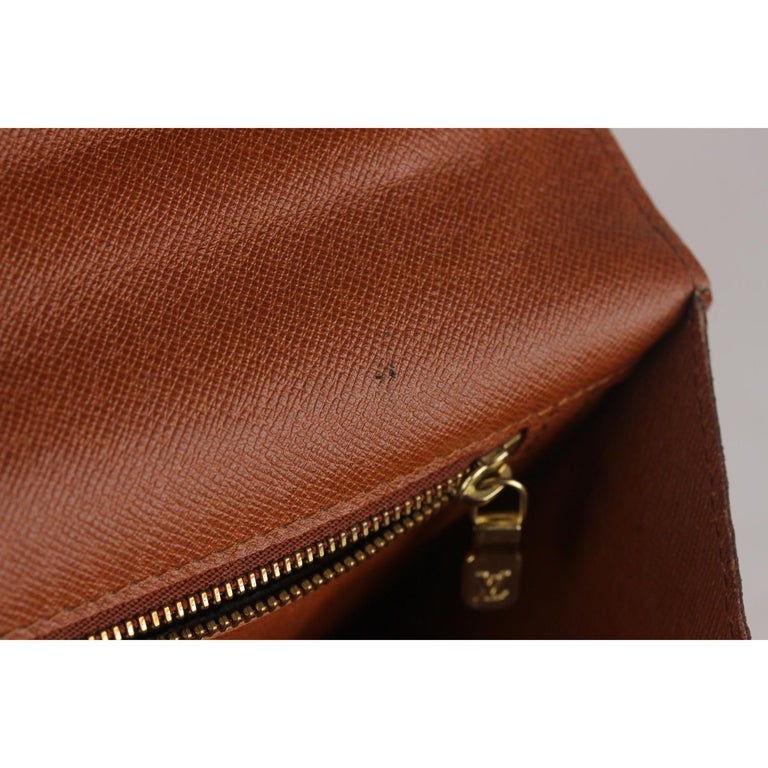 Louis Vuitton Vintage Monogram Canvas Monceau 28 Messenger Bag For Sale at 1stdibs