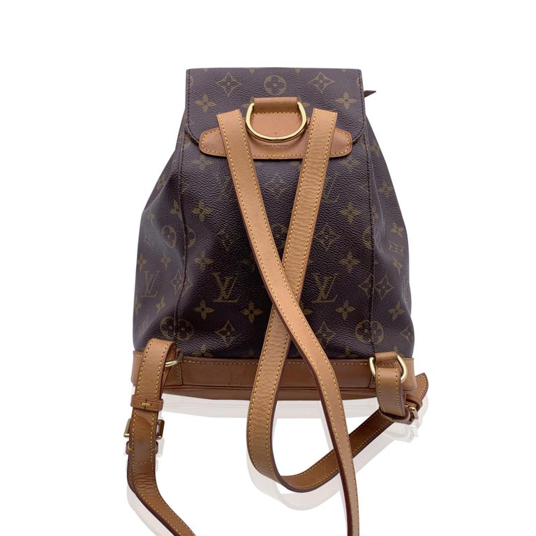 Louis Vuitton Vintage Monogram Canvas Montsouris MM Backpack Bag For