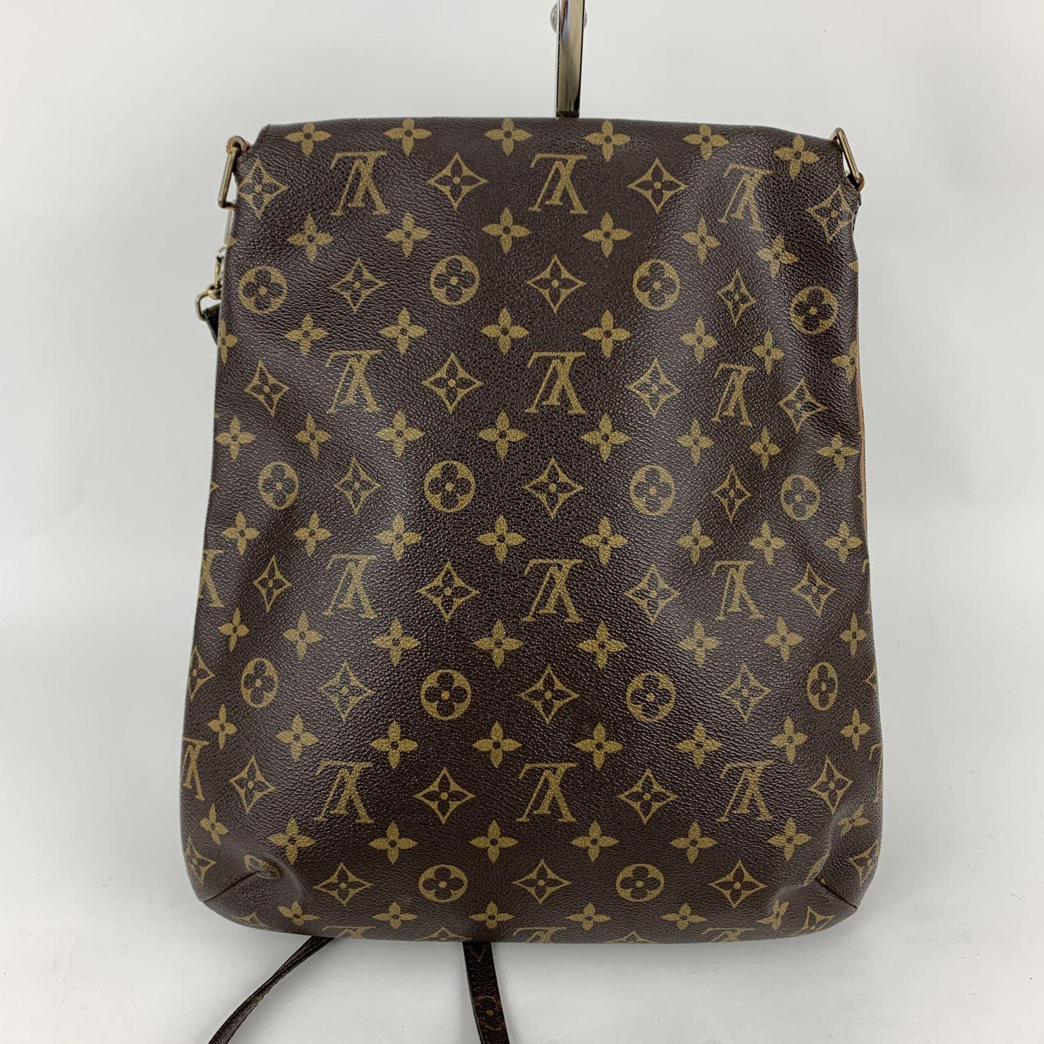 Louis Vuitton Vintage Monogram Canvas Musette Flap Messenger Bag In Excellent Condition In Rome, Rome