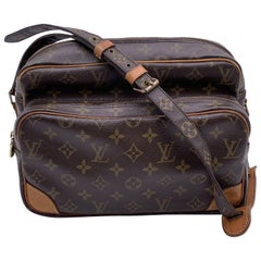 Louis Vuitton Vintage Monogram Canvas Nil Messenger Bag M45244