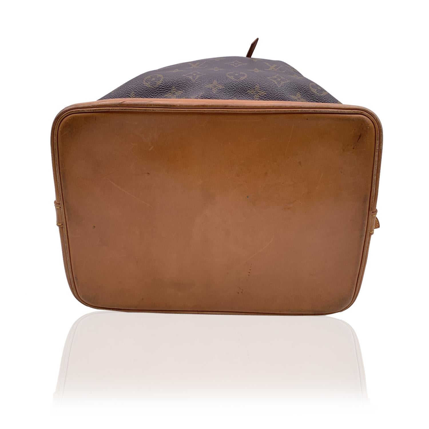 vintage lv bucket bag