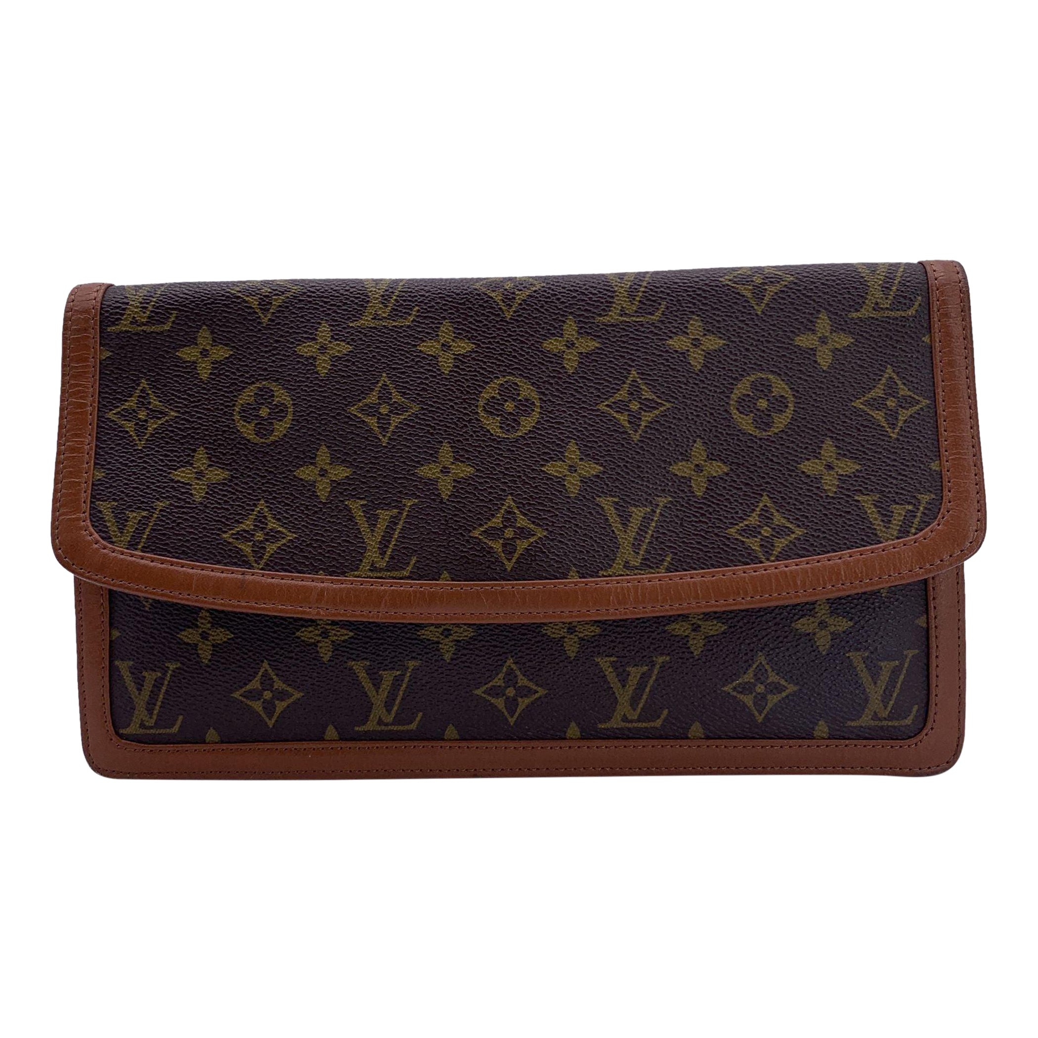 Louis Vuitton Vintage Monogram Canvas Pochette Dame Clutch Bag