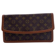 Louis Vuitton Vintage Monogram Canvas Pochette Dame Clutch Bag