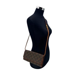 Louis Vuitton Vintage Monogram Canvas Pochette Twin GM Bag