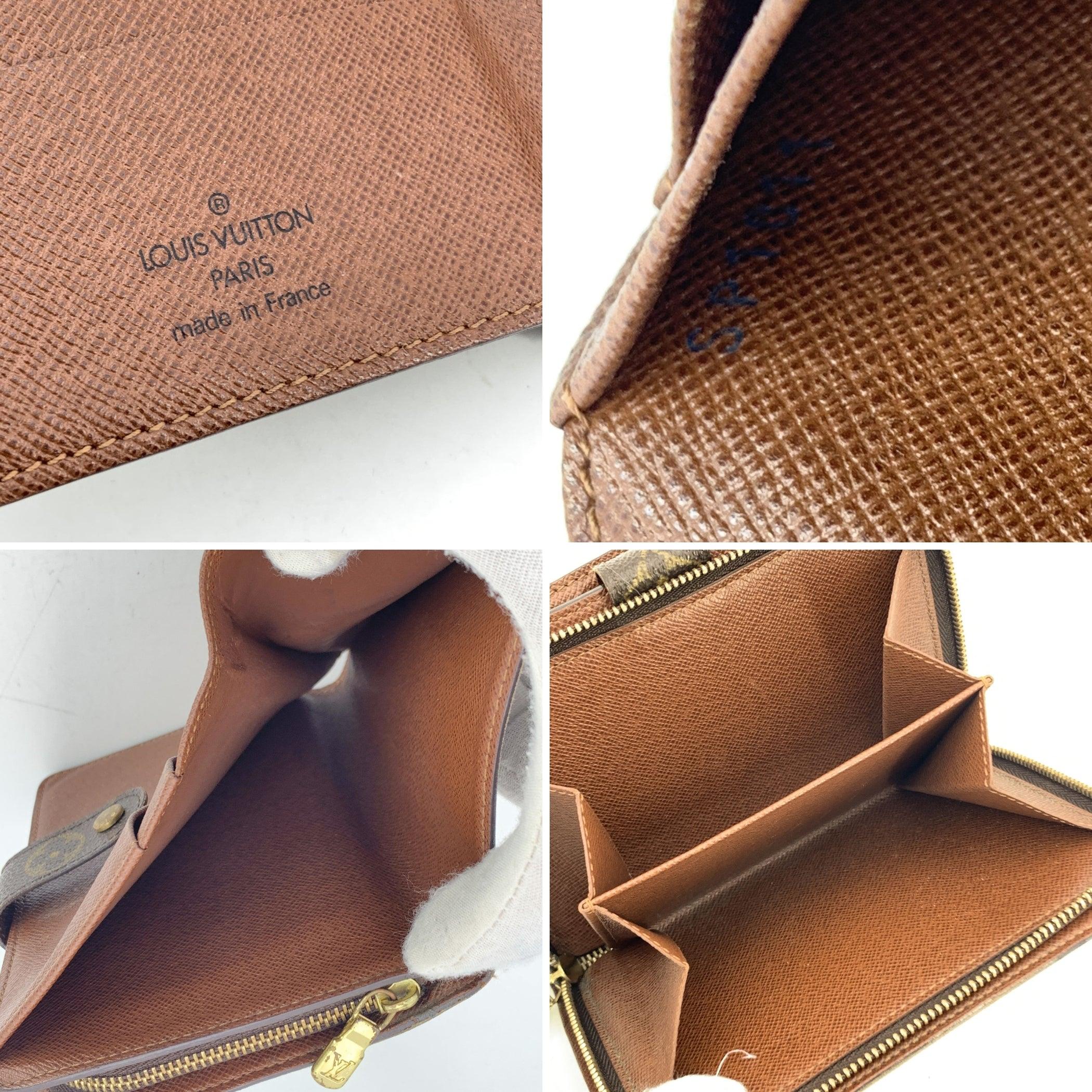 Louis Vuitton Vintage Monogram Canvas Porte Papier Zippe Wallet In Excellent Condition For Sale In Rome, Rome