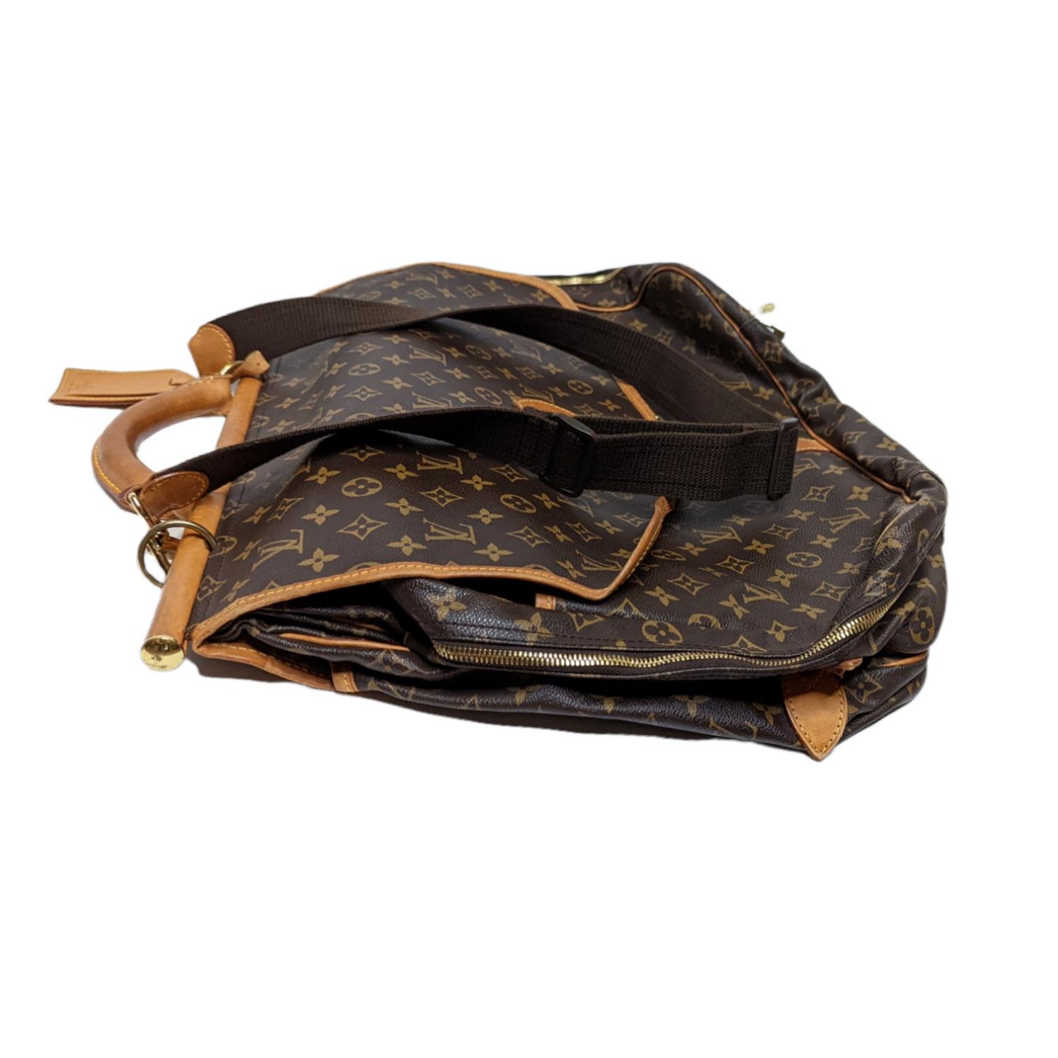 lv hunting bag