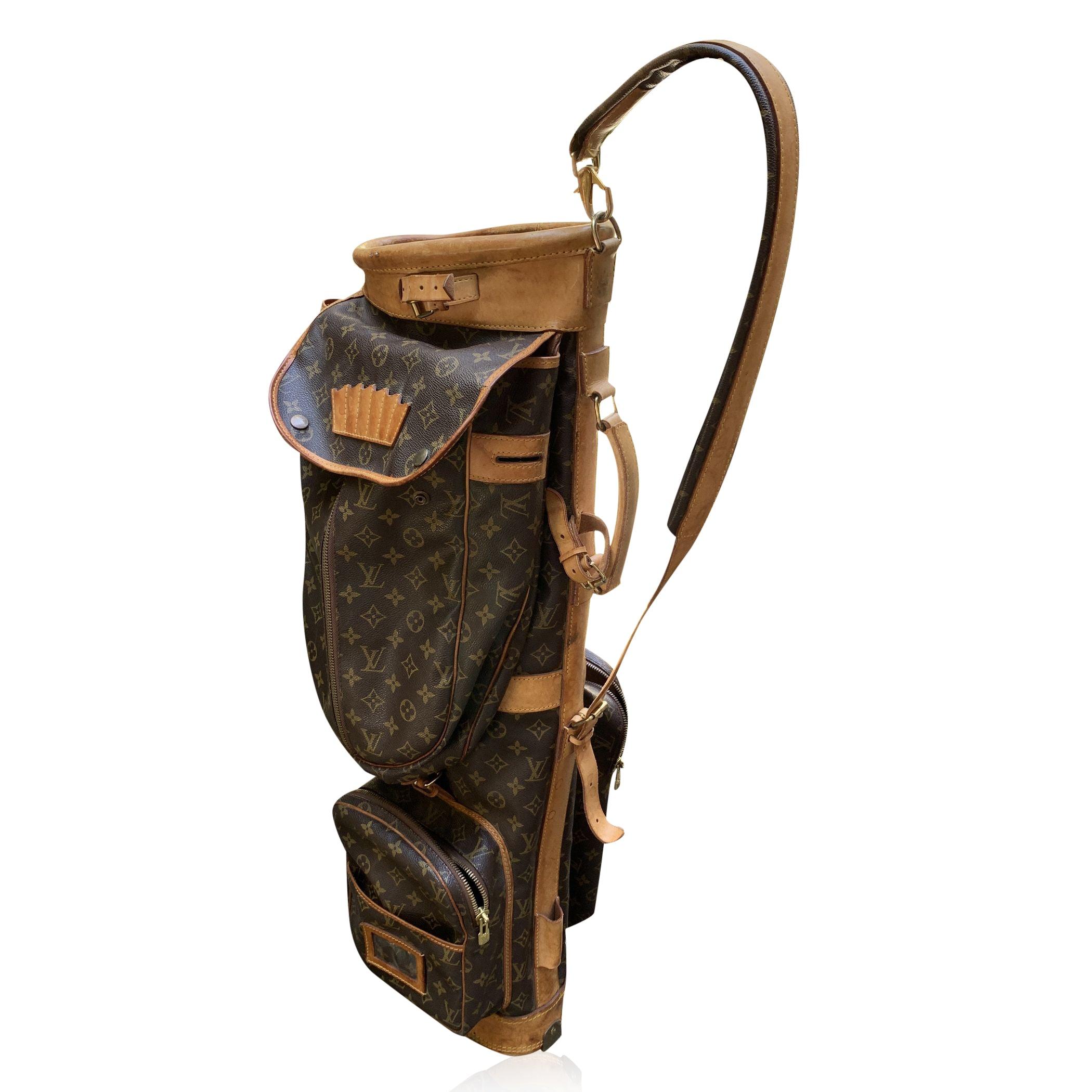 Louis Vuitton Vintage Monogram Canvas Sac de Golf Shoulder Sport Bag In Fair Condition In Rome, Rome