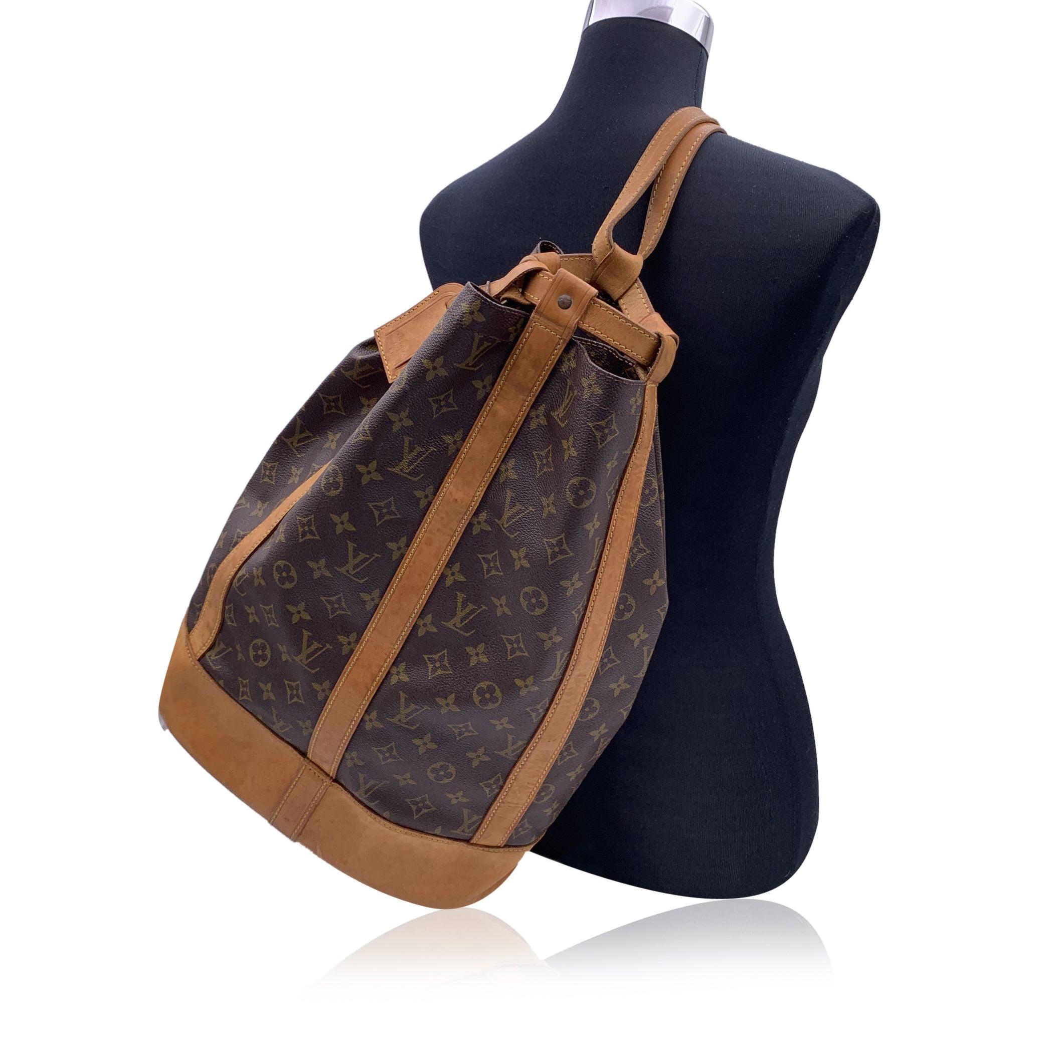 Louis Vuitton Vintage Monogram Canvas Sac Randonnée Shoulder Bag In Fair Condition In Rome, Rome