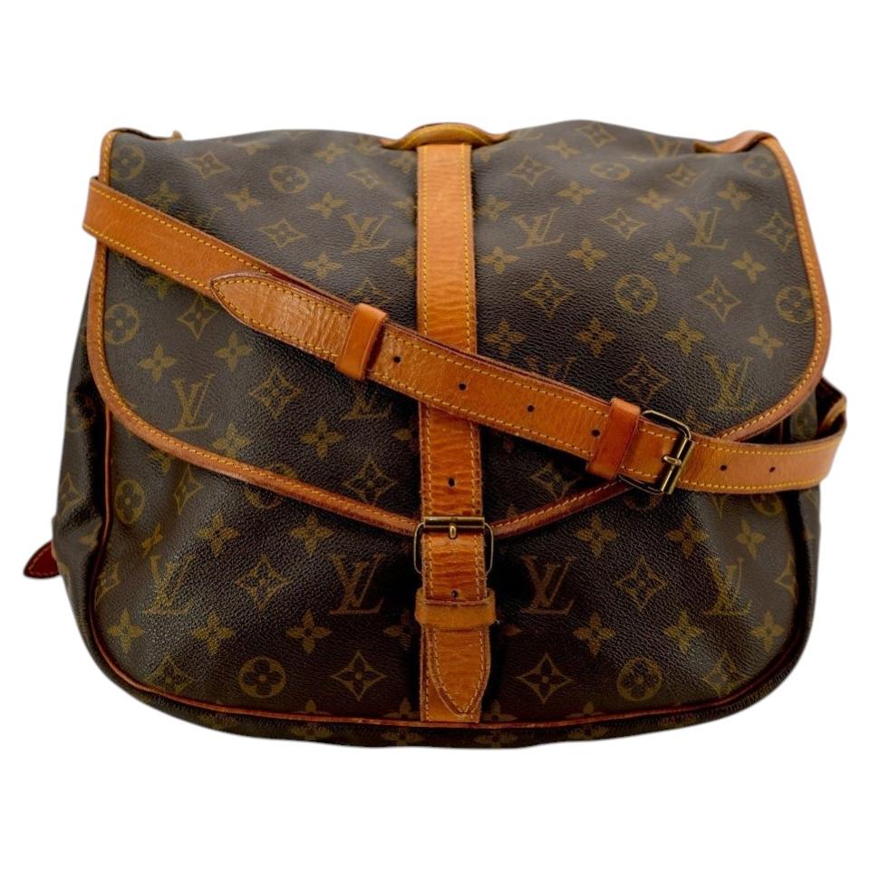 Louis Vuitton Vintage Monogram Canvas Saumur 35 Large Crossbody Bag