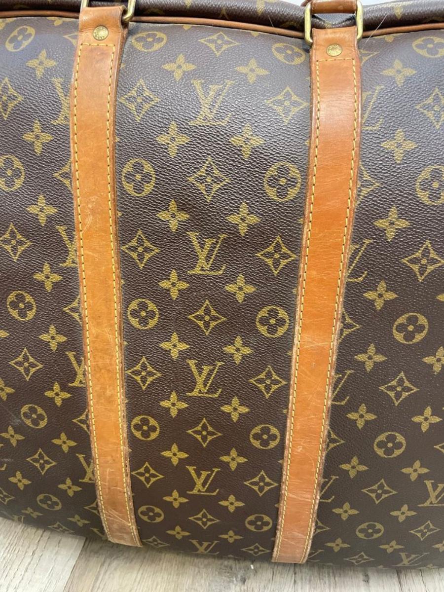 Louis Vuitton Vintage Monogram Canvas Sirius 65 Large Suitcase Travel Bag In Good Condition In Victoria, BC