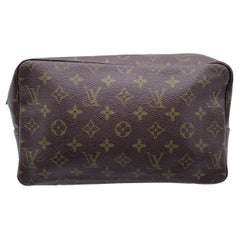 Louis Vuitton Used Monogram Canvas Toiletry 28 Cosmetic Wash Bag