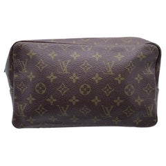 Louis Vuitton - Sac de toilette 28 vintage en toile avec monogramme