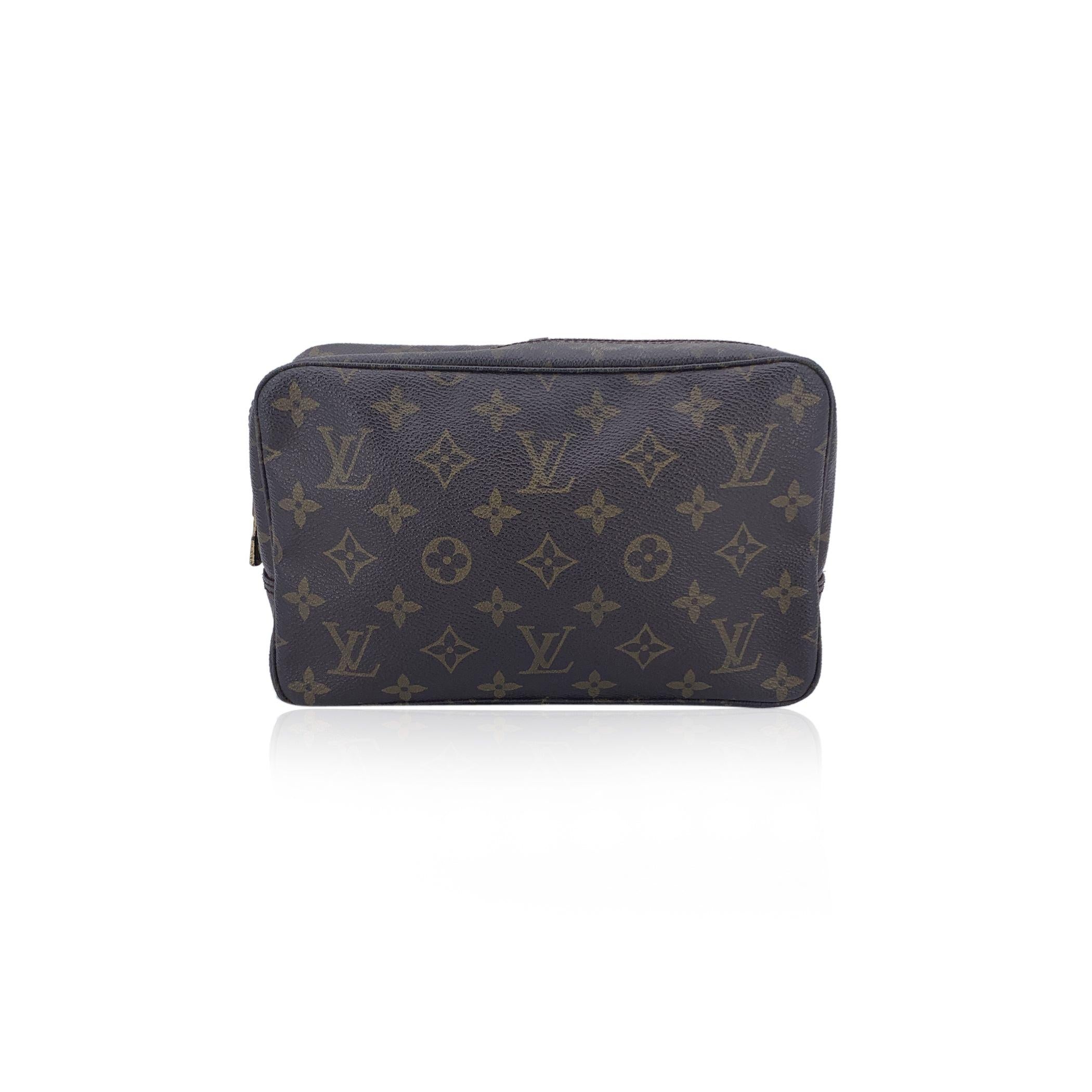 Black Louis Vuitton Vintage Monogram Canvas Trousse 23 Cosmetic Pochette Bag For Sale