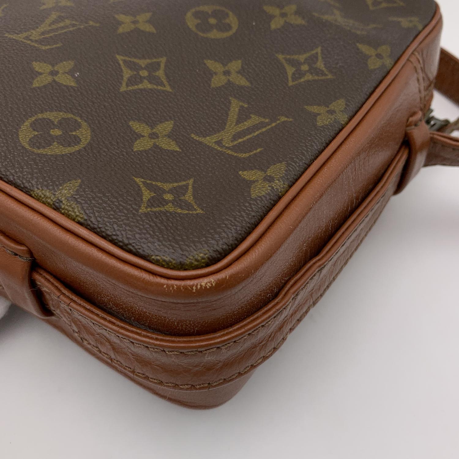 Louis Vuitton Vintage Monogram Canvas Tuileries Messenger Bag 6